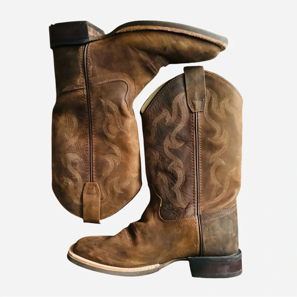CODY JAMES BOYS' NASH DISTRESSED WESTERN BOOTS - BROAD SQUARE TOE